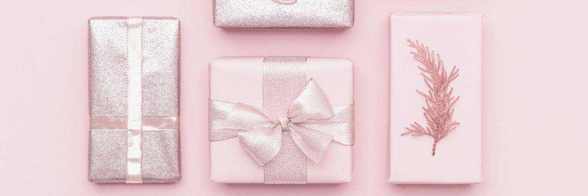 How Much to Charge for Gift Wrapping?