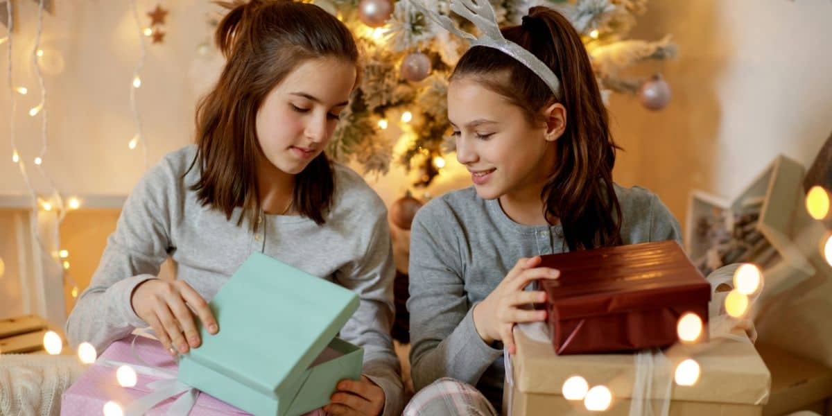 How many presents should a teenager get for Christmas?