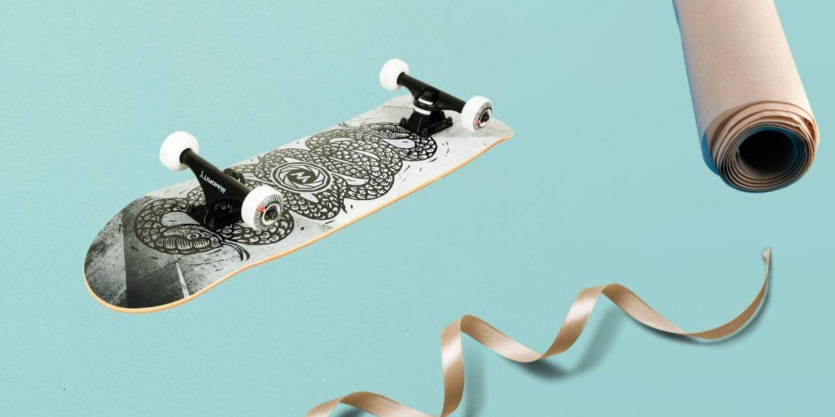 How to Wrap a Skateboard?